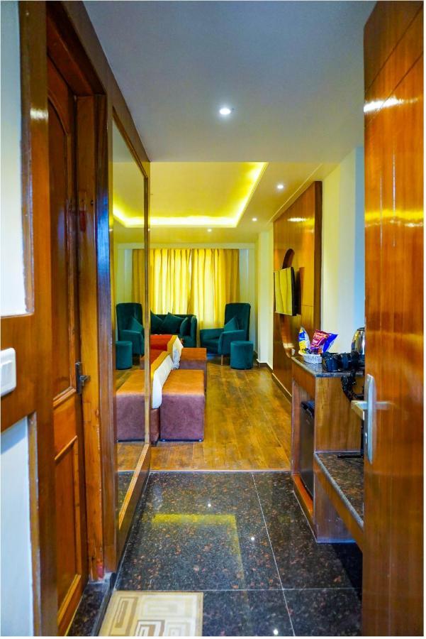 Comfort Inn Snow Park - Manali Eksteriør bilde